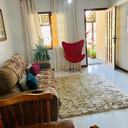 אריאל דו קאבו Casa Com Piscina Em Frente A Praia מראה חיצוני תמונה
