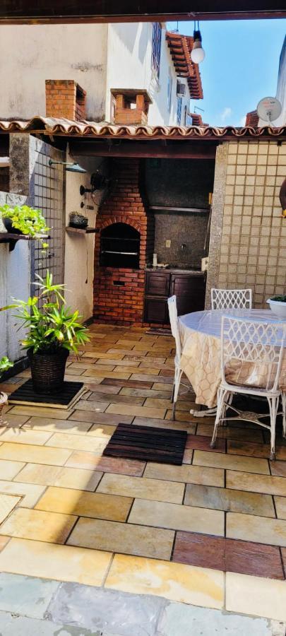 אריאל דו קאבו Casa Com Piscina Em Frente A Praia מראה חיצוני תמונה